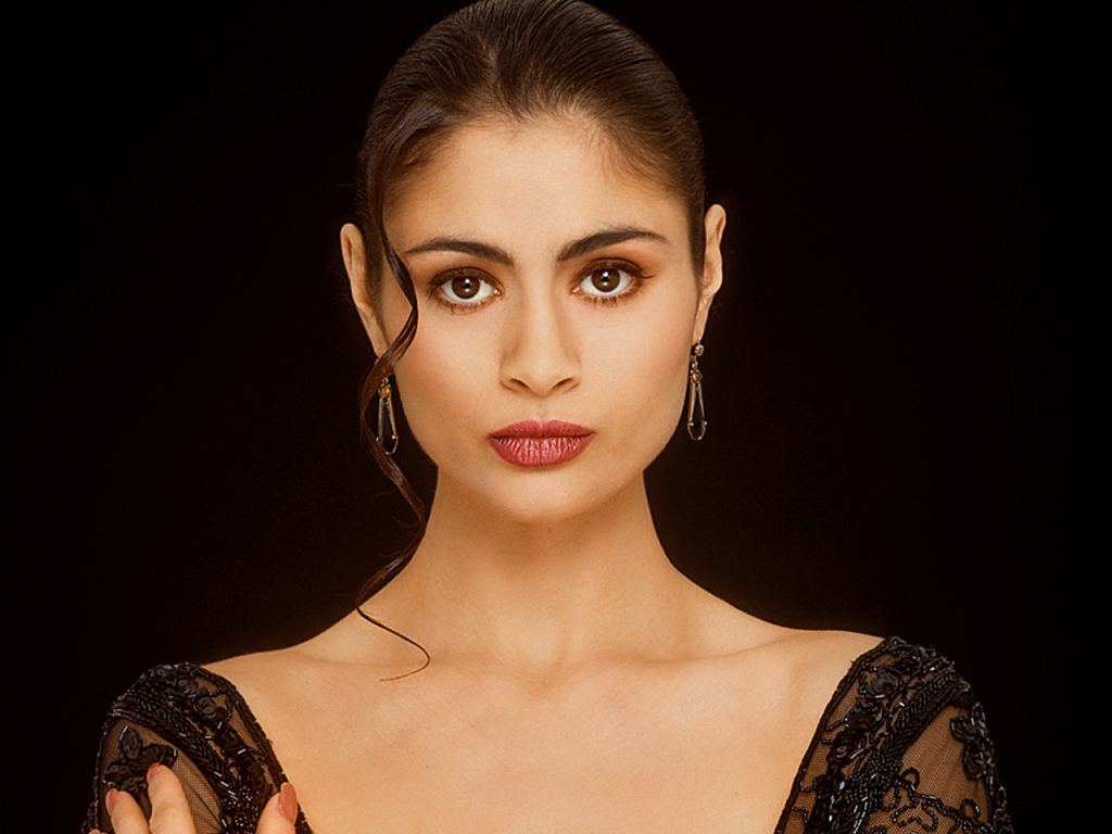 	 Актриса Шарлотта Льюис