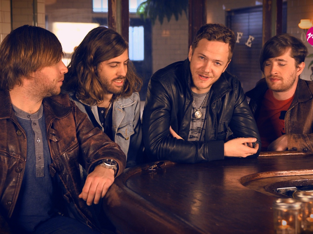 Imagine Dragons: группа в баре