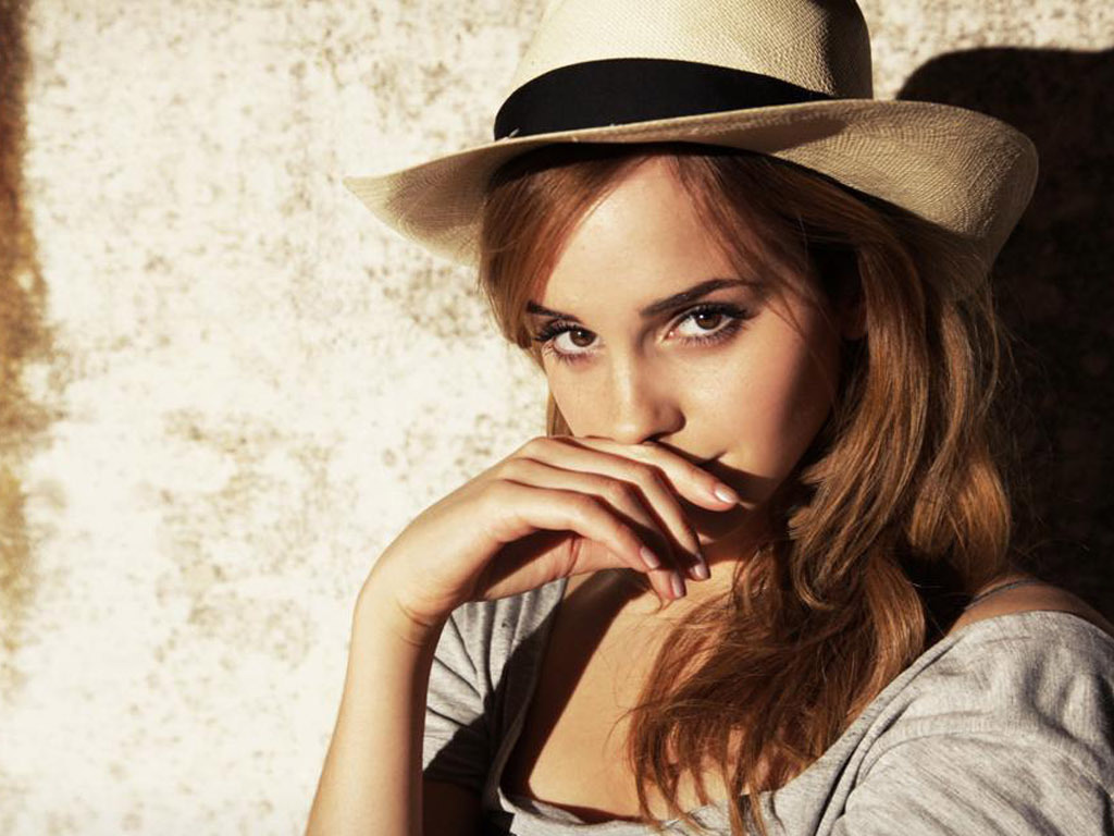 Ленка в шляпке