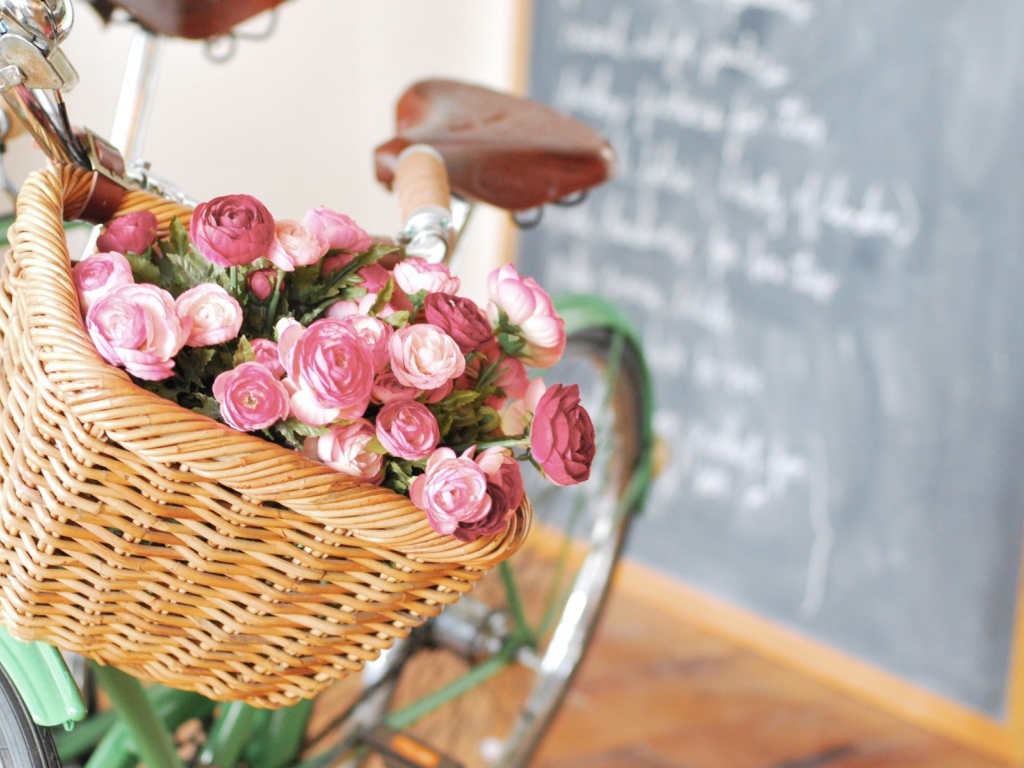 	 Roses in a basket