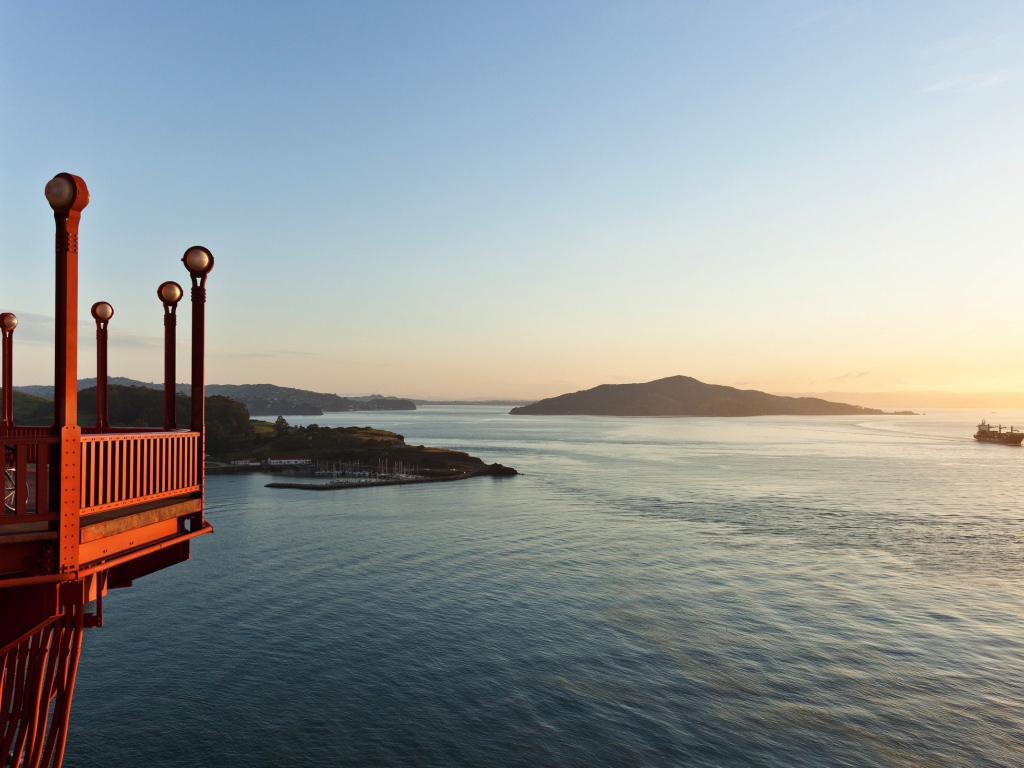 Острова на закате