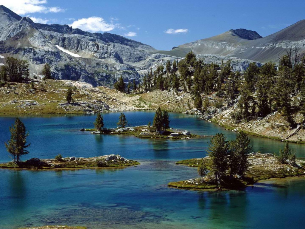 Горное озеро в Орегоне