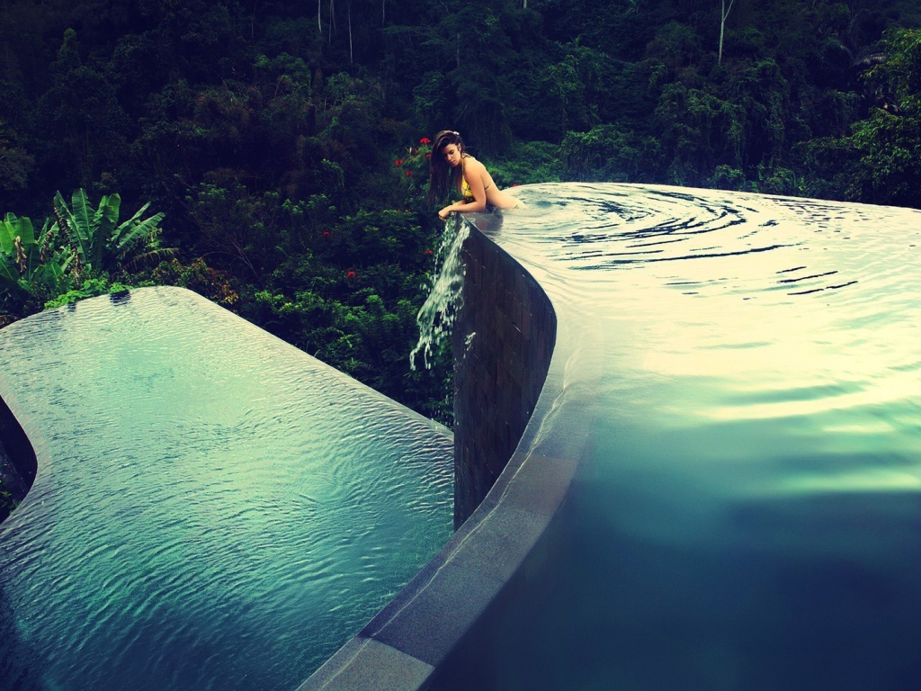 Водяной каскад