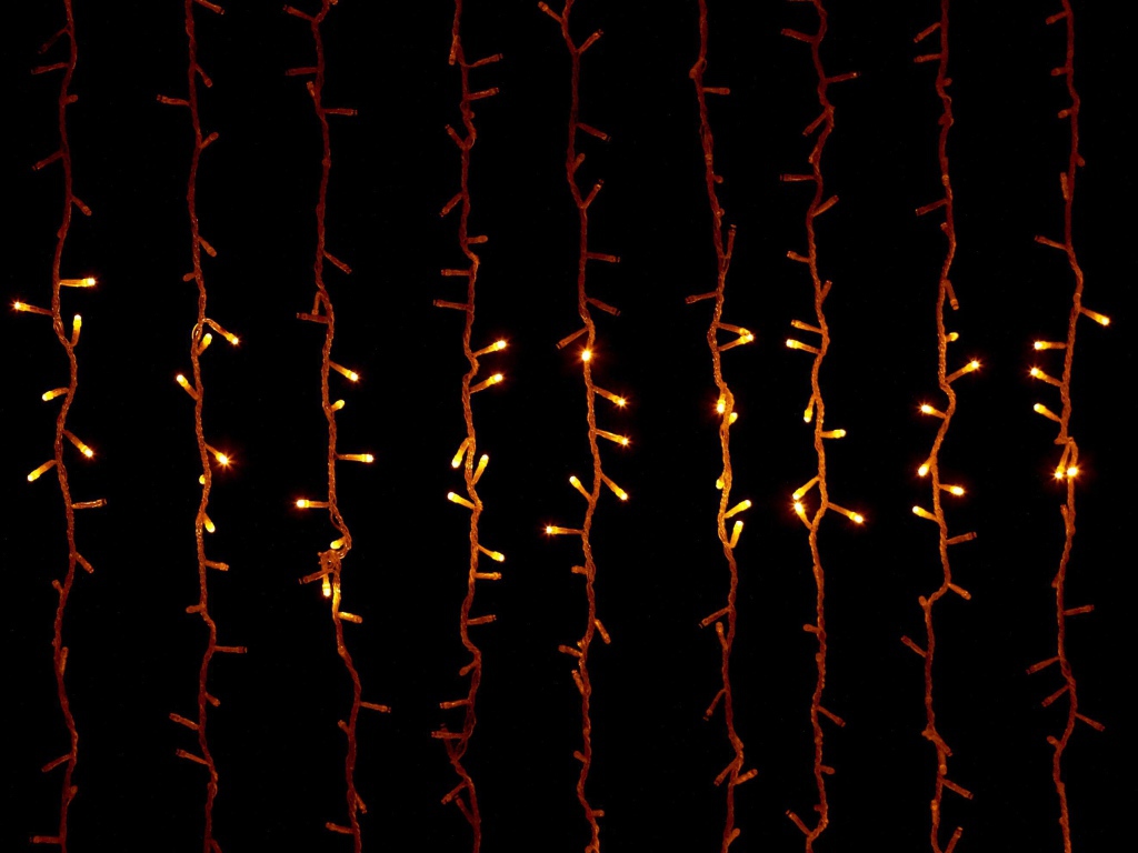 Гирлянда водопад