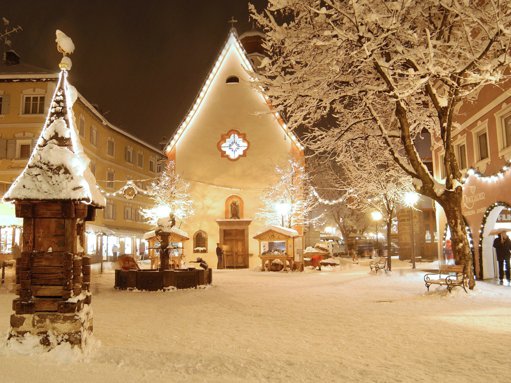 Новогодняя снежная сказка