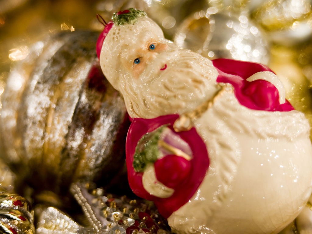 Дед мороз игрушка