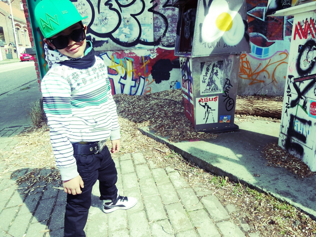 Ребёнок, стиль swag