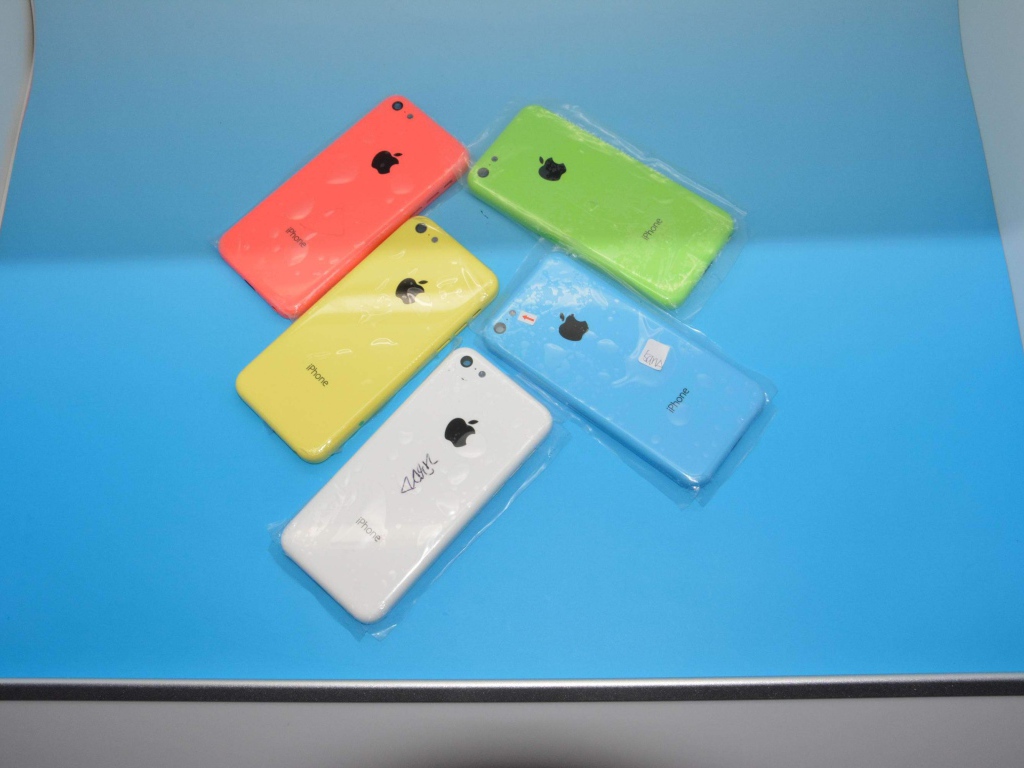 Смартфоны Apple iPhone 5c