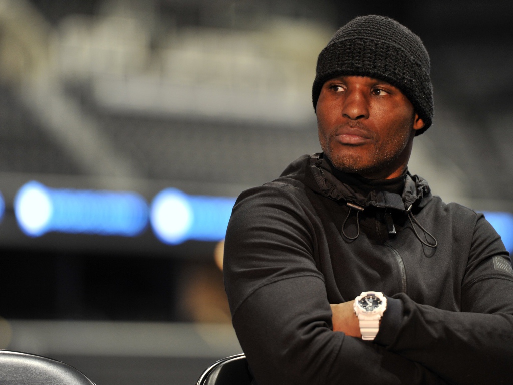 Бернард Хопкинс в черном