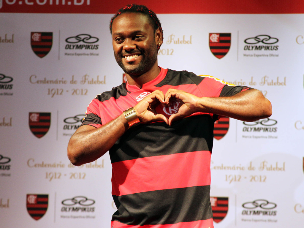 Шаньдун Лунэн Вагнер показывает любовь