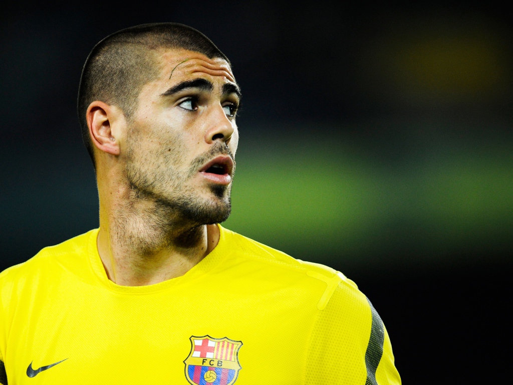 Футболист Барселоны Виктор Вальдес