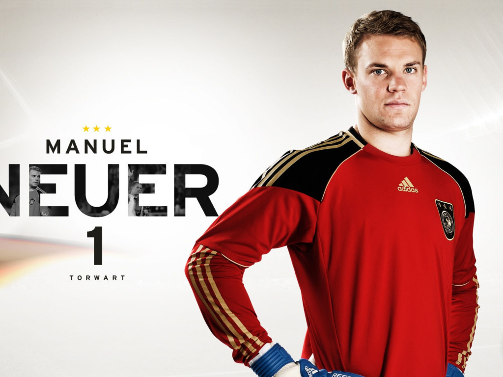  Футболист Баварии Мануэль Нойер на белом фоне