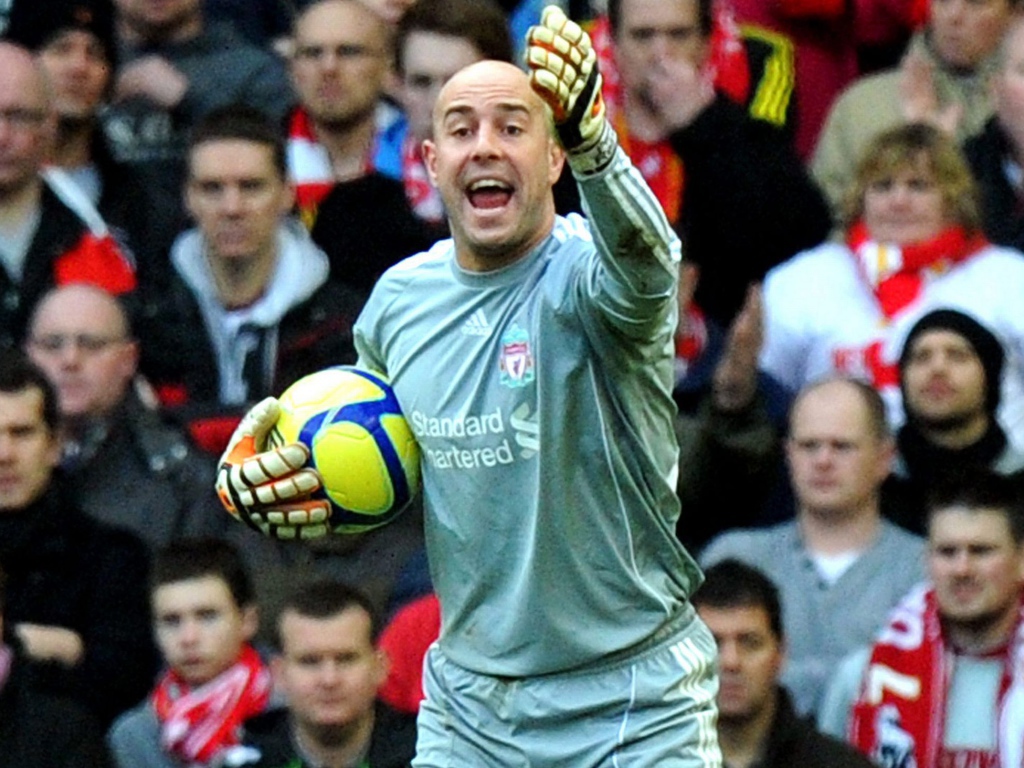 Голкипер Наполи Пепе Рейна