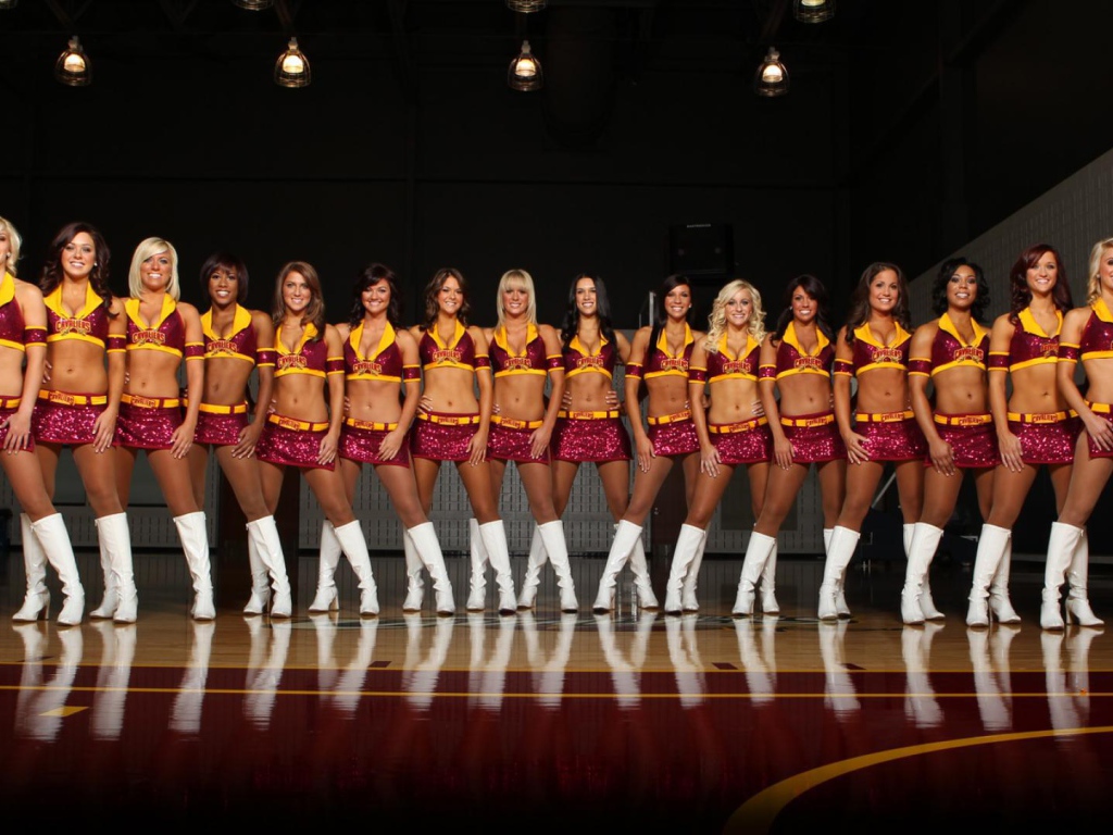 Женская группа поддержки