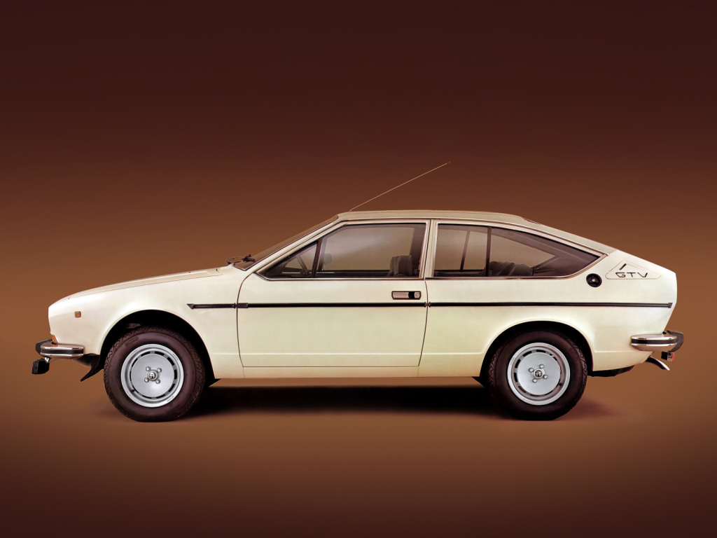 Дизайн автомобиля Alfa Romeo alfetta