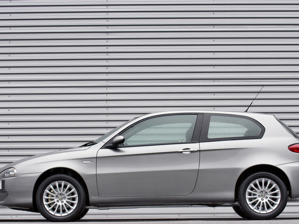 Тест драйв автомобиля Alfa Romeo 147