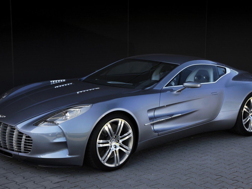 Голубой металлик Aston Martin one 77