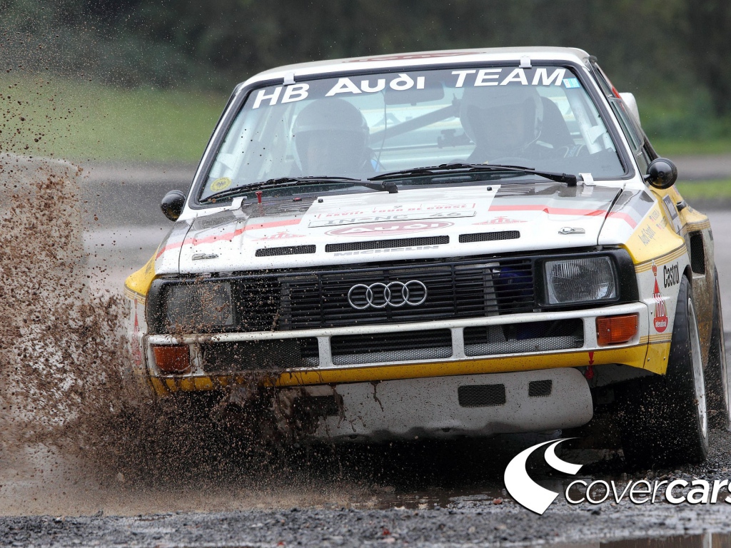 Тест драйв автомобиля audi quattro