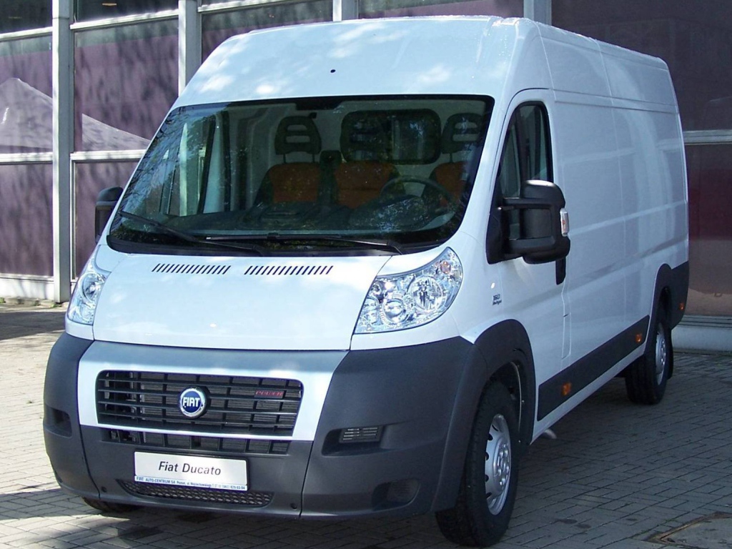 Красивый автомобиль Fiat Ducato в Москве
