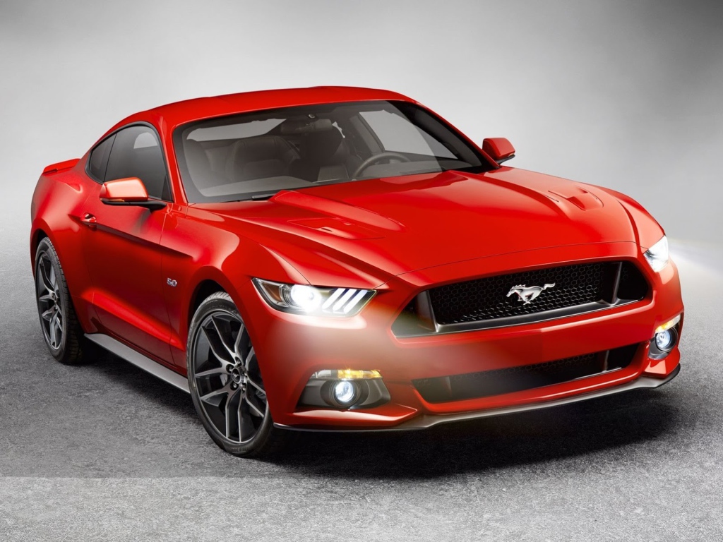 Надежный автомобиль Ford Mustang 2014 года