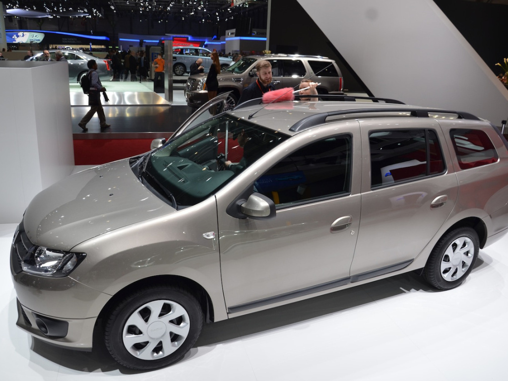 Новая Lada Largus