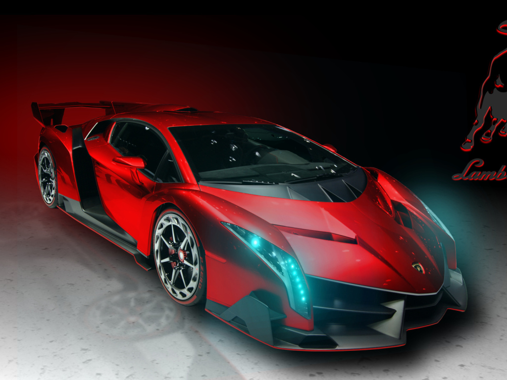 Красивый автомобиль Lamborghini Veneno в Москве