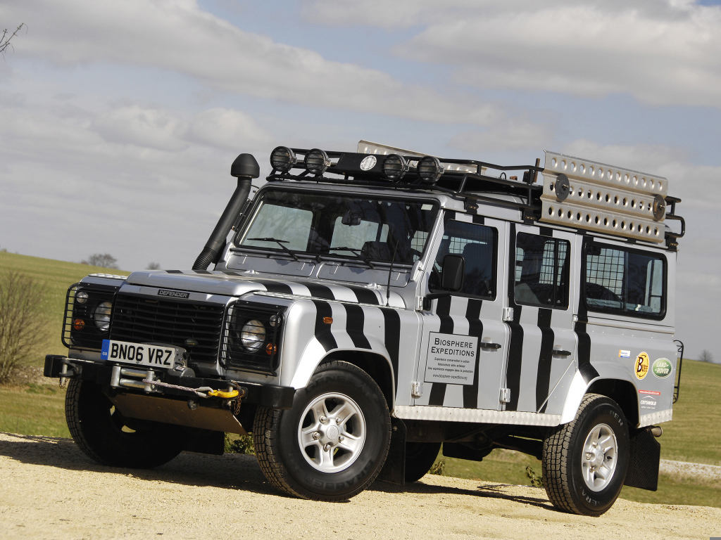 Новая машина Land Rover Defender