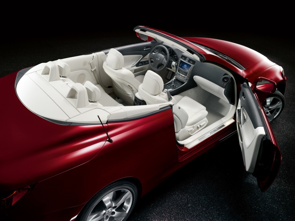 Роскошный Lexus IS 250