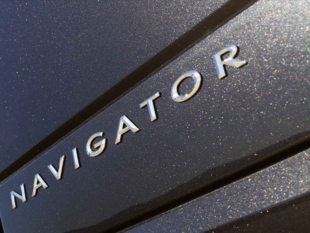 Дизайн автомобиля Lincoln Navigator 2014