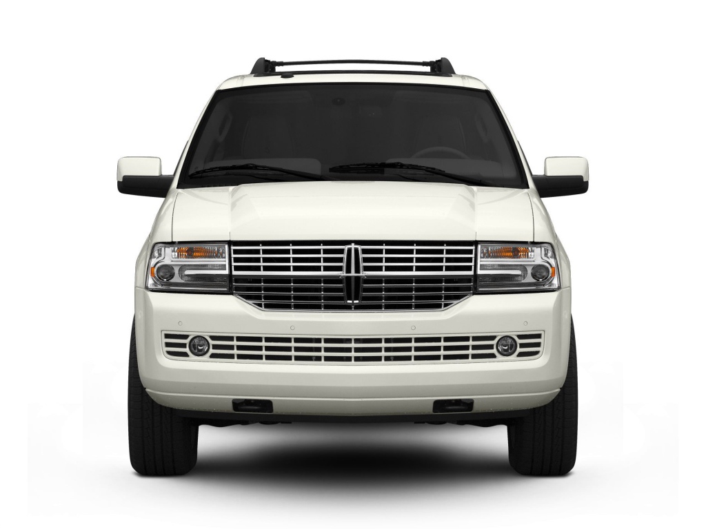 Тест драйв автомобиля Lincoln Navigator 2014