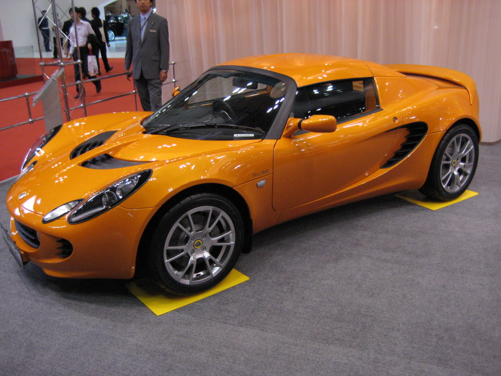 Lotus Elise в салоне