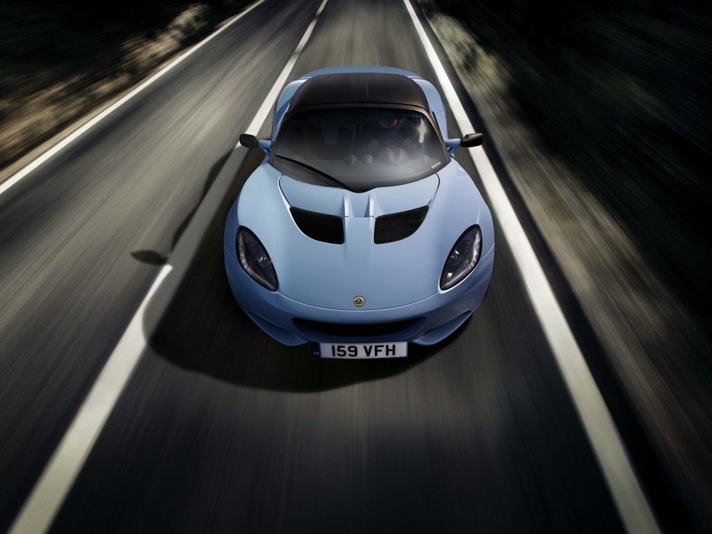 Гоночный Lotus elise