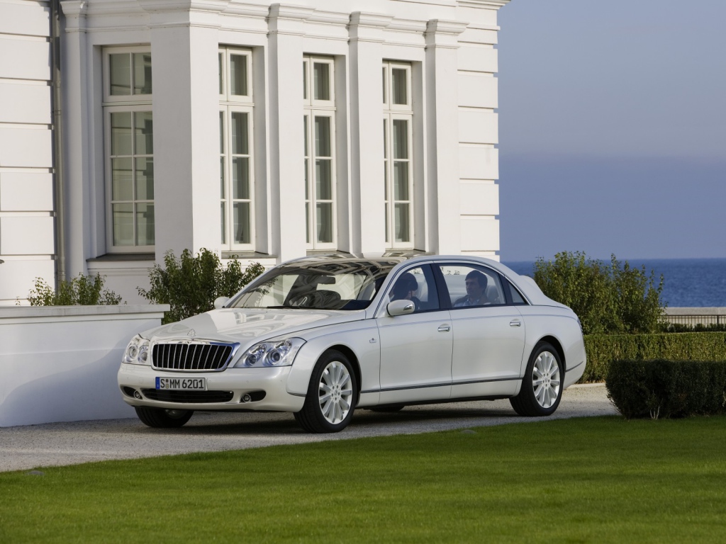 Тест драйв автомобиля Maybach Landaulet