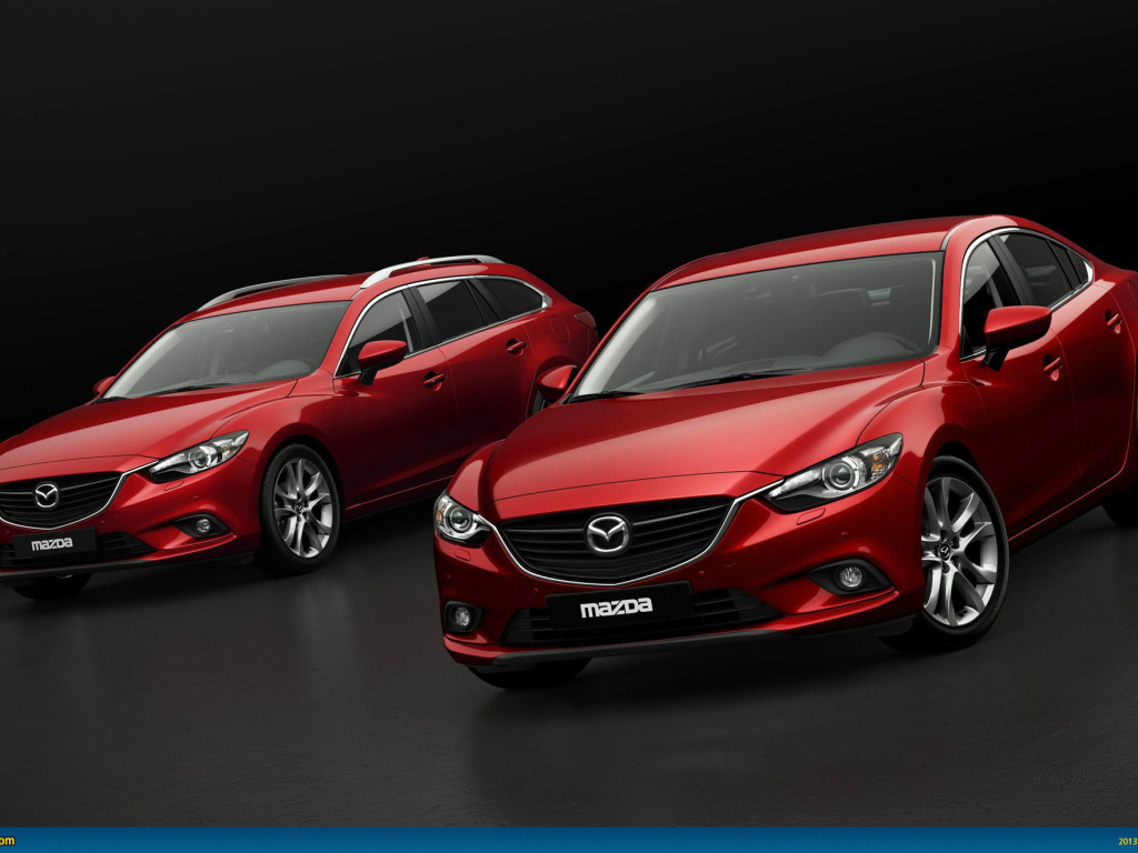 Красивый автомобиль Mazda 6