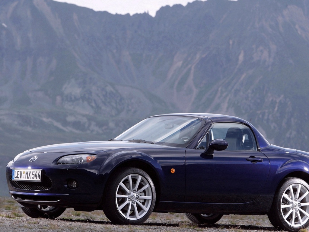 Мазда в горах