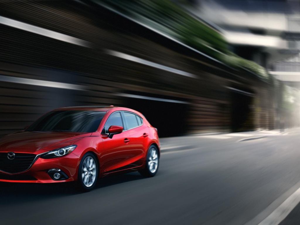 Новый автомобиль Mazda 3 2014