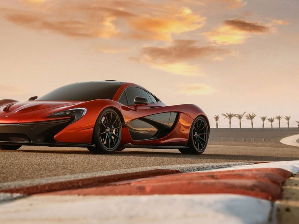 Новый автомобиль McLaren P1 2014