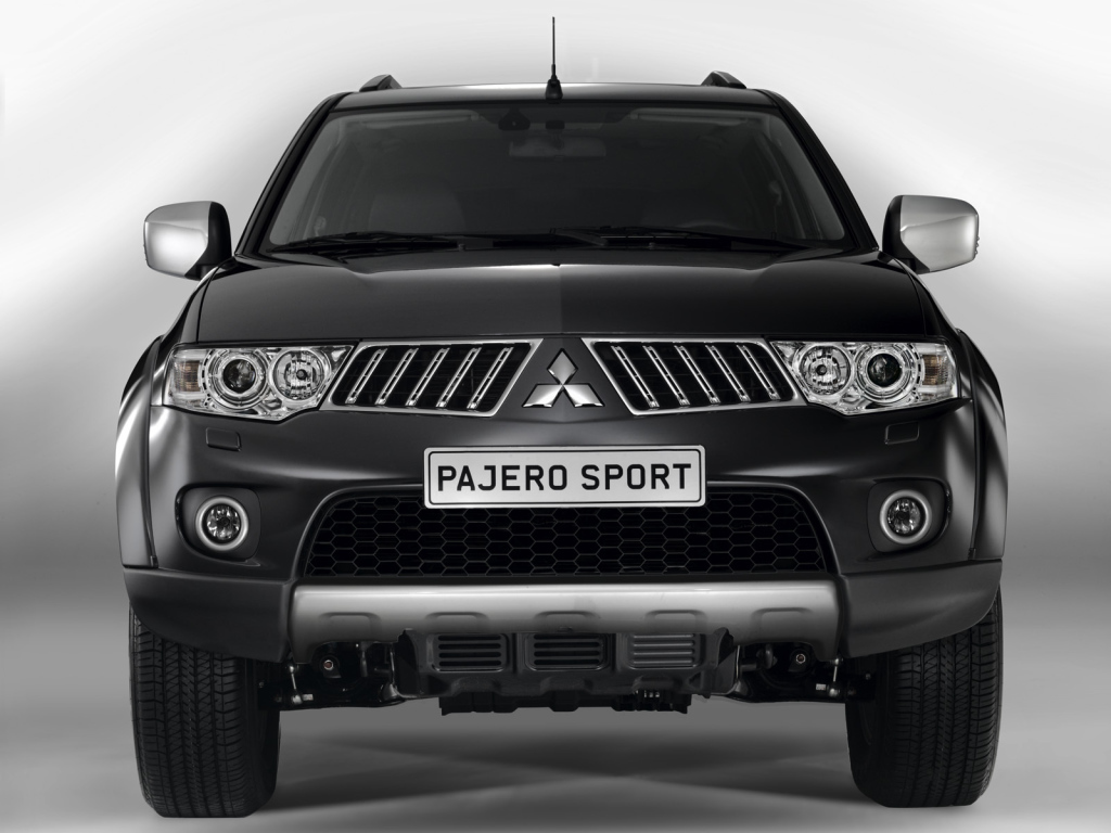 Фото автомобиля Mitsubishi Pajero Sport