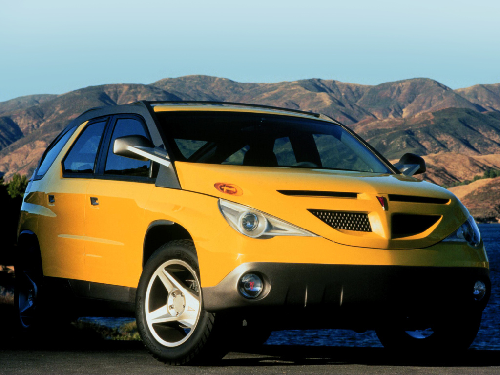 Надежная машина Pontiac Aztec