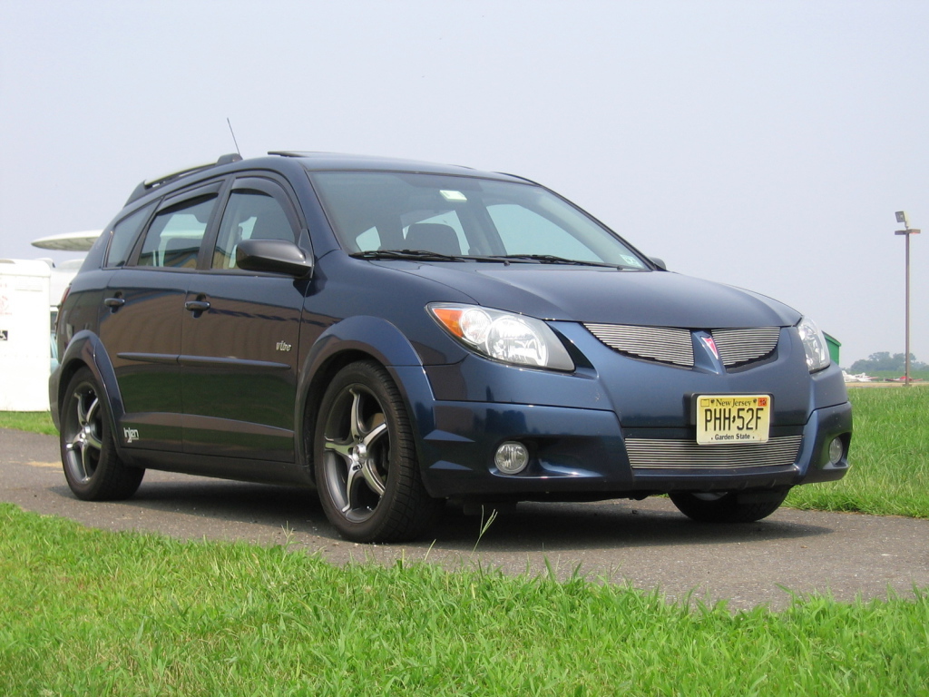 Новый автомобиль Pontiac Vibe