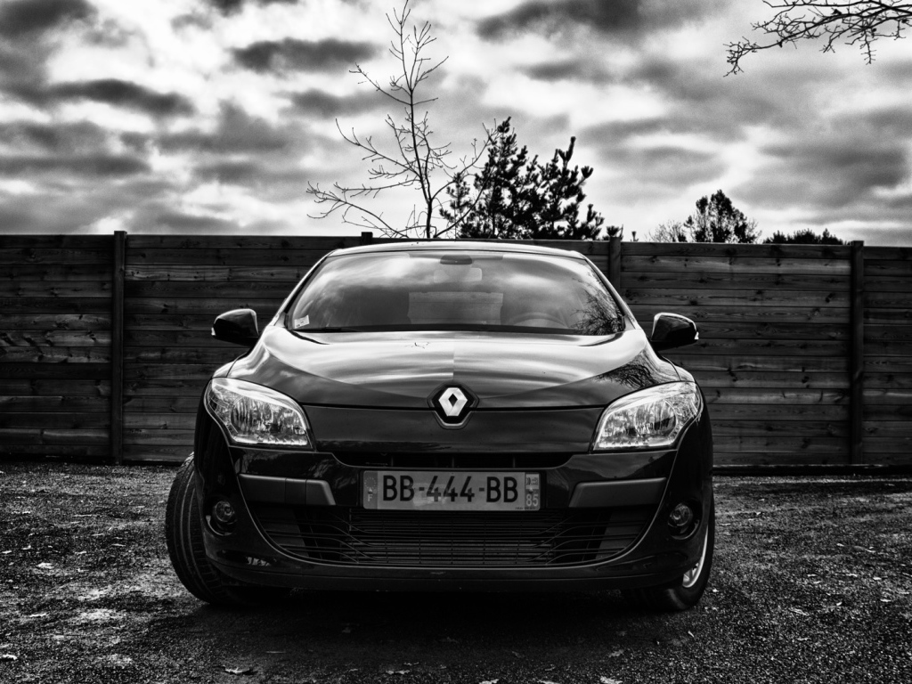 Новый автомобиль Renault Fluence