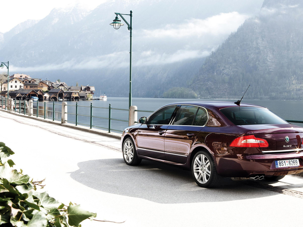 Фото автомобиля Skoda SuperB