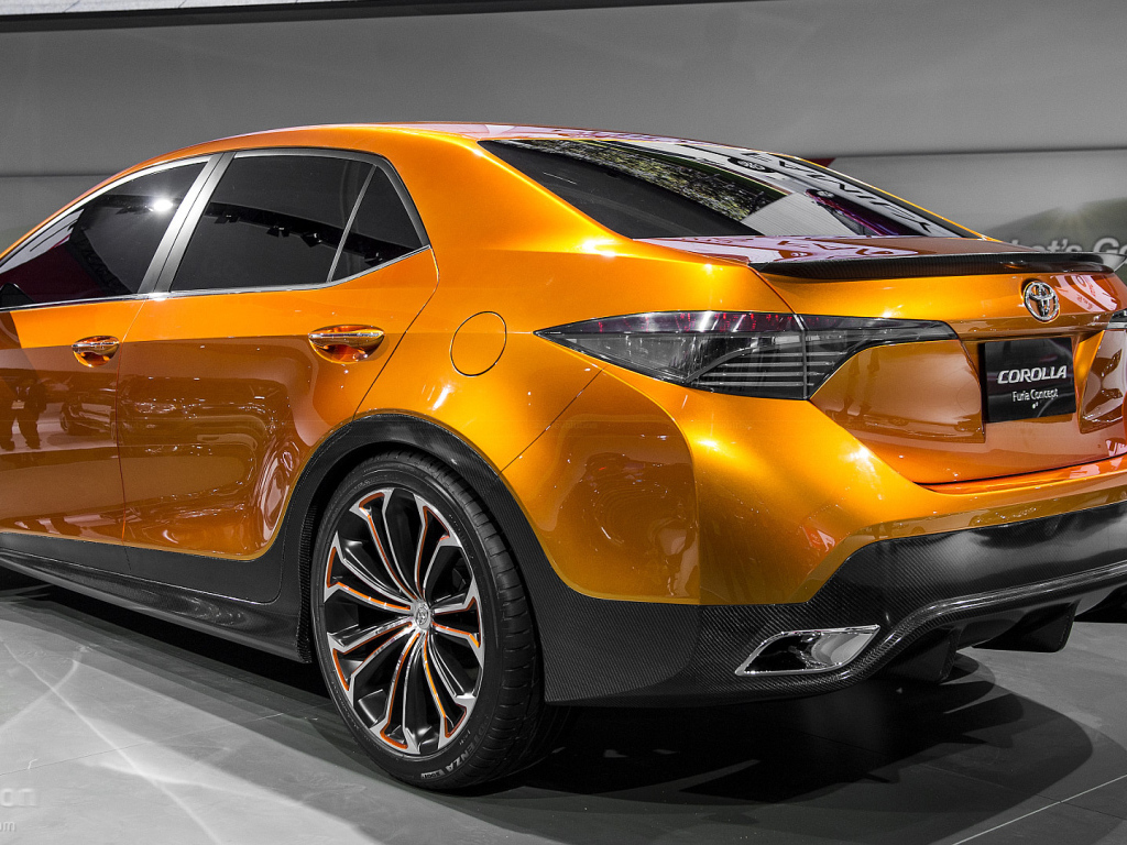 Автомобиль марки Toyota Corolla 2014