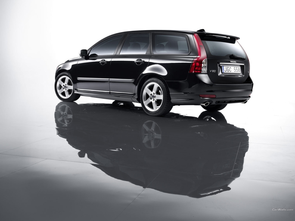 Надежный автомобиль Volvo v50