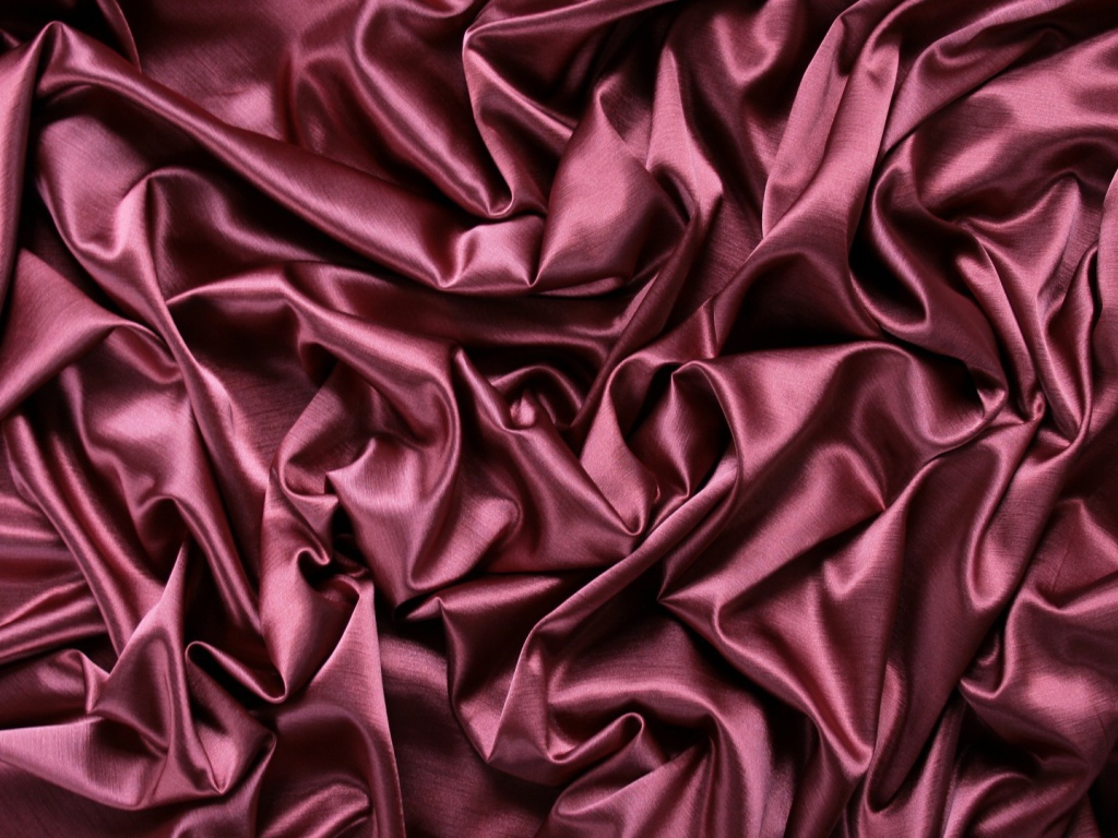 Красная ткань