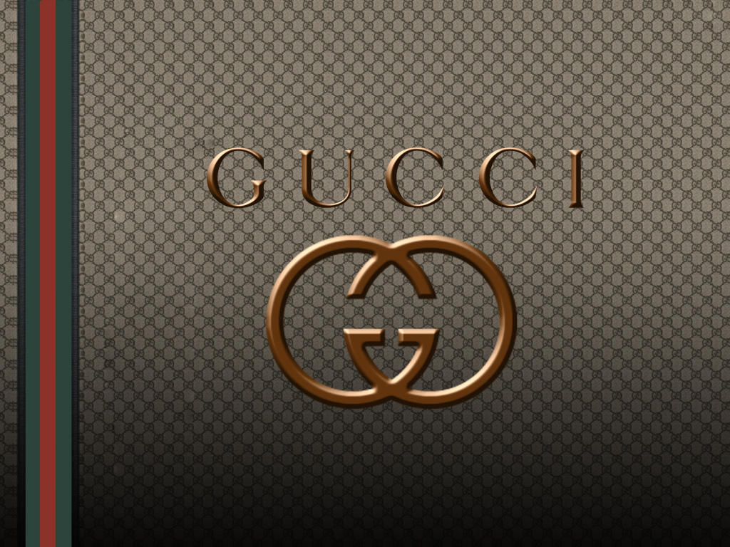Модная одежда от Gucci