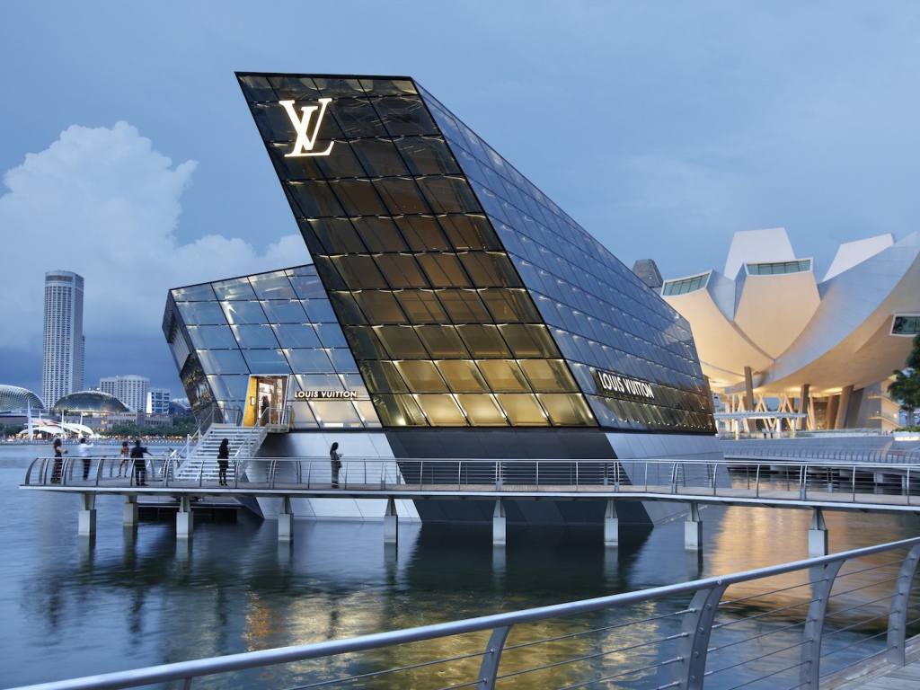 Остров Louis Vuitton