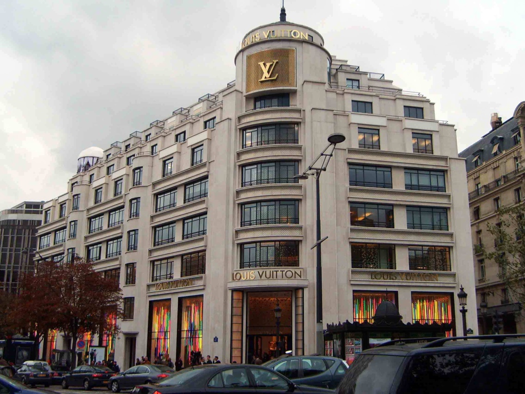 Штаб квартира Louis Vuitton