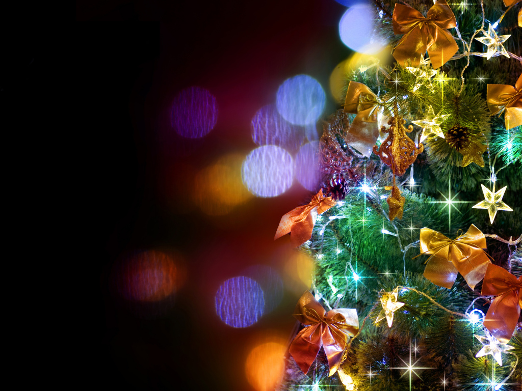 Украшенная елка на рождество