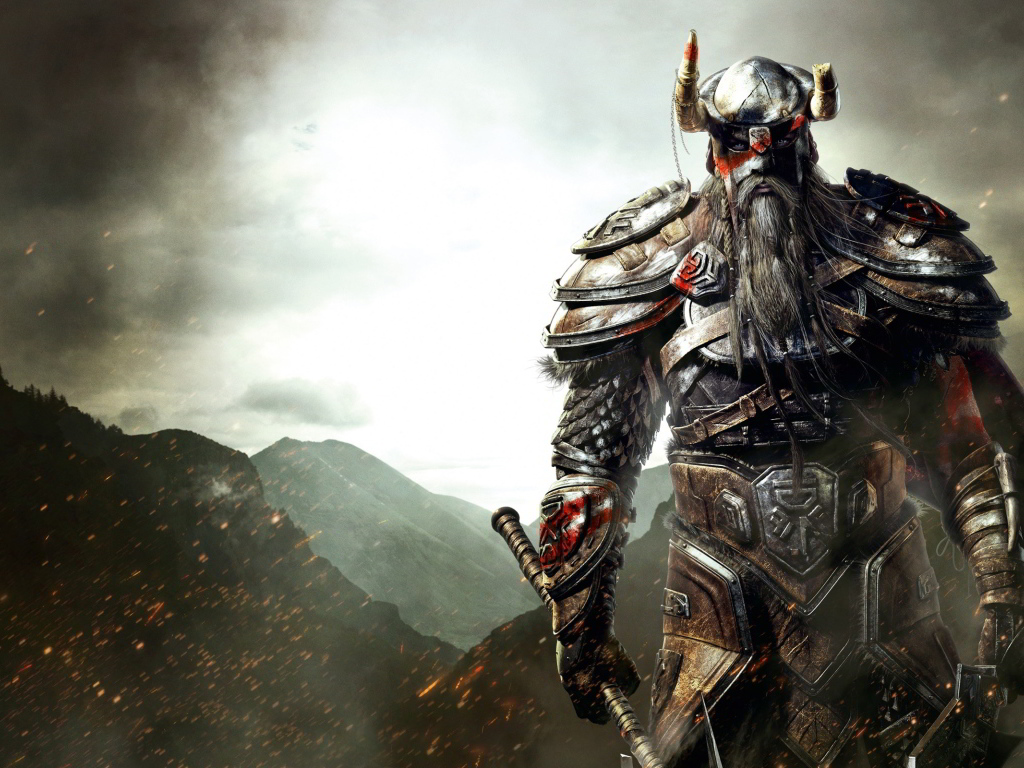 Викинг на фоне гор